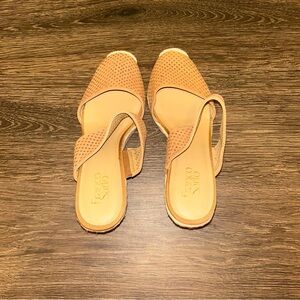 NWOT-Franco Sarto Leather Tan Perforated Mules